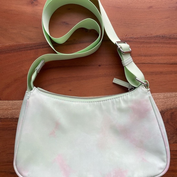 Fabletics Mint and Pink Tie-Dye Shoulder Bag - Picture 2 of 3